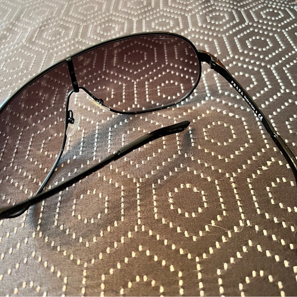 Prada shields in Perfect condition. Black with gun metal grey tint. - Picture 7 of 10